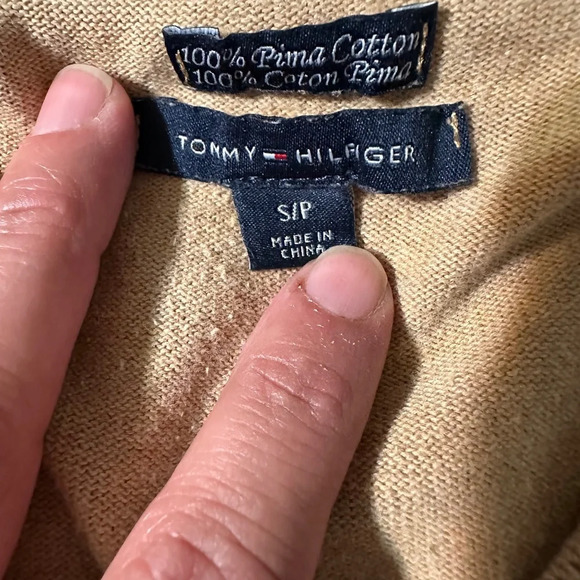 Tommy Hilfiger argyle tan and white sweater. Pink accent. V neck - Picture 3 of 4